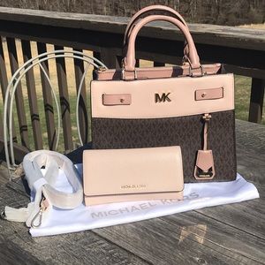 Michael Kors Handbag and Wallet